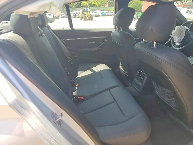 2018 BMW 330 XI  