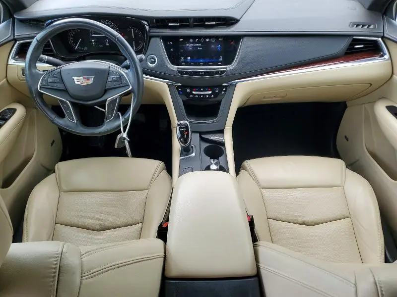 2018 CADILLAC XT5 PREMIUM LUXURY  