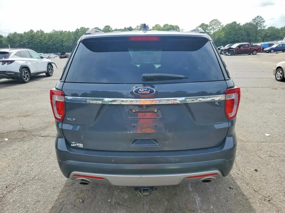 2017 FORD EXPLORER XLT  