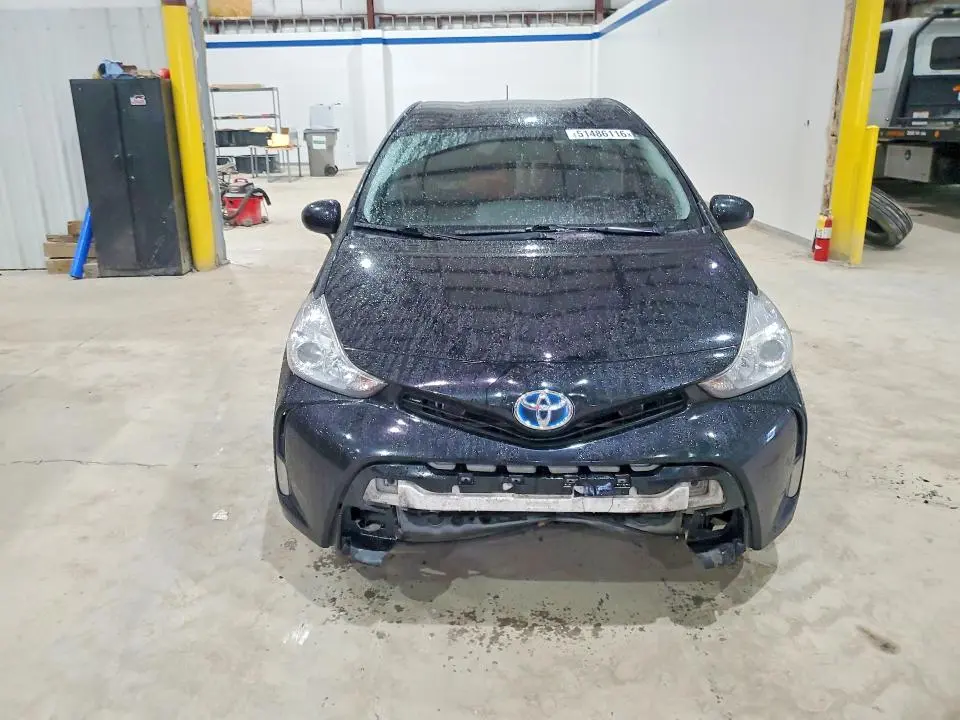 2017 TOYOTA PRIUS V FOUR  