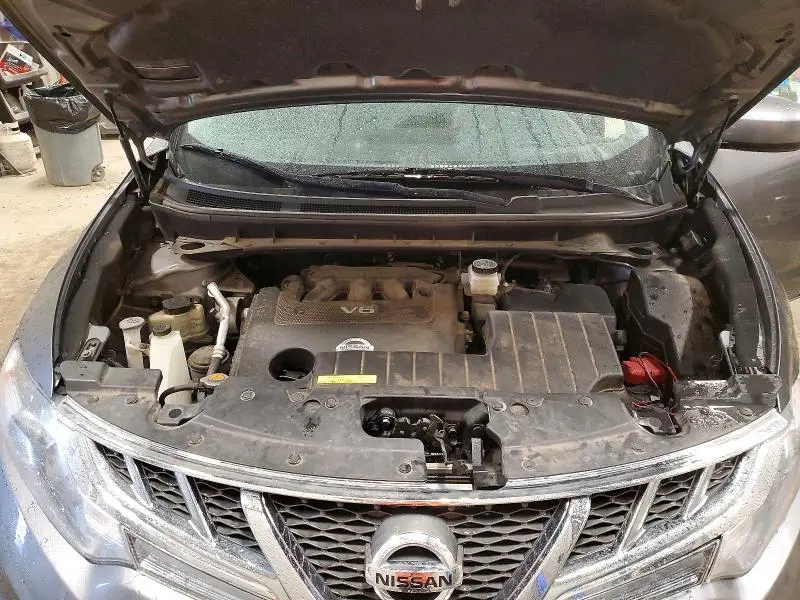 2013 NISSAN MURANO S  