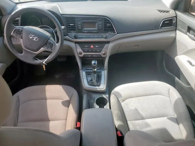 2018 HYUNDAI ELANTRA SE