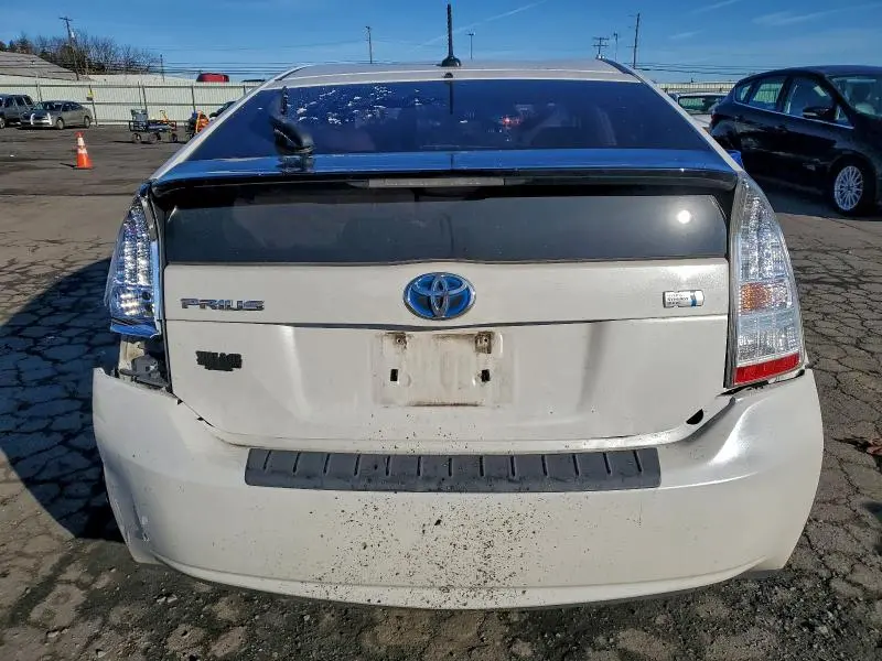 2010 TOYOTA PRIUS   