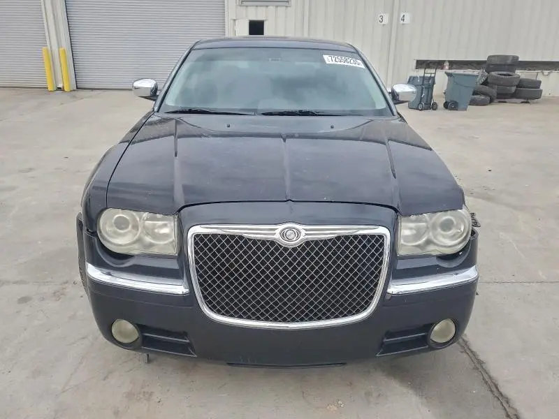 2010 CHRYSLER 300C   