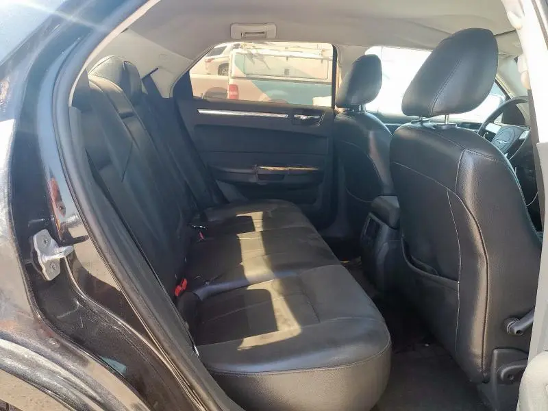 2010 CHRYSLER 300 TOURING  