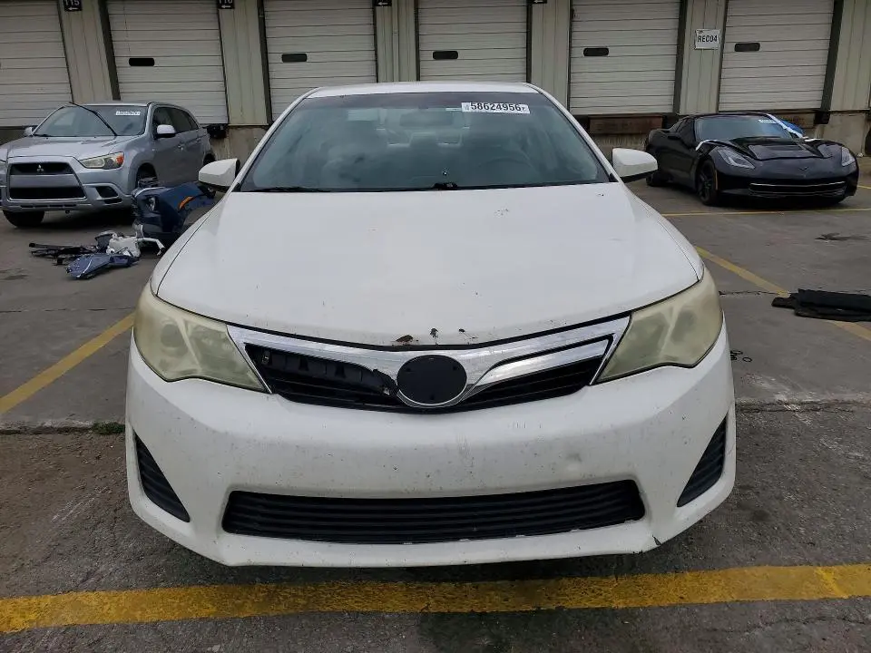 2012 TOYOTA CAMRY LE  