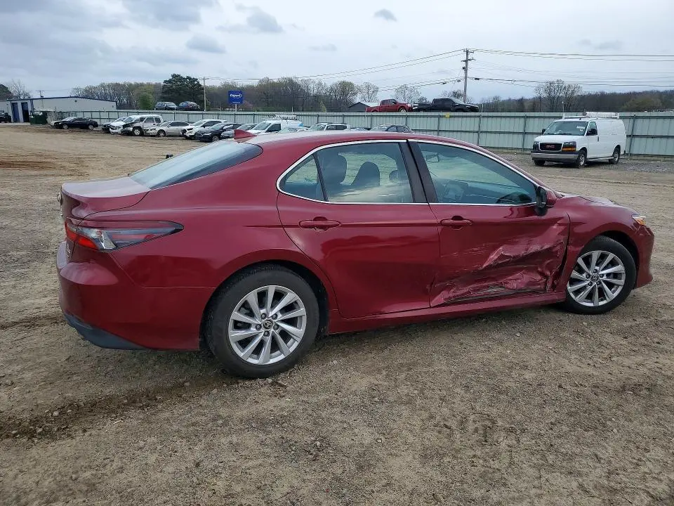 2021 TOYOTA CAMRY LE  