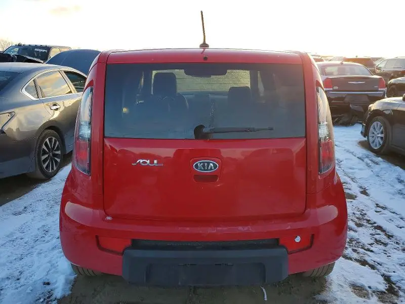 2010 KIA SOUL +  