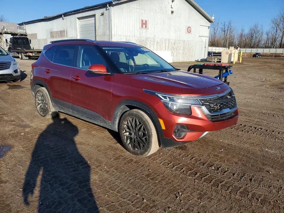 2021 KIA SELTOS S  