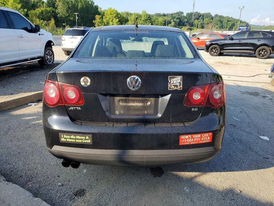 2010 VOLKSWAGEN JETTA S  