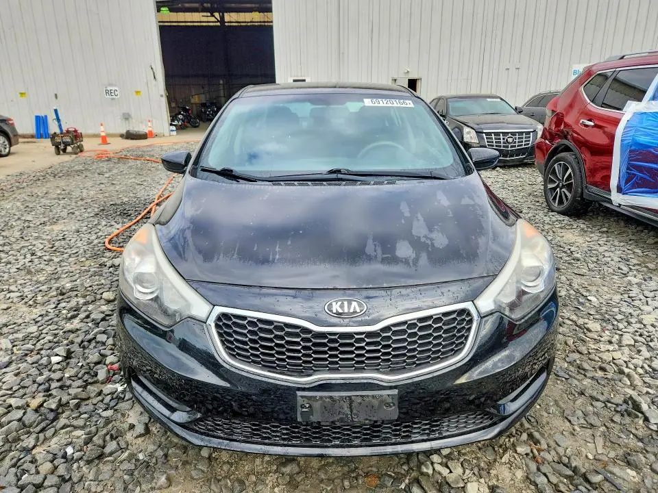2016 KIA FORTE LX  