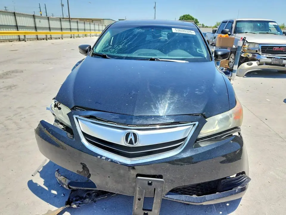 2015 ACURA ILX 20  