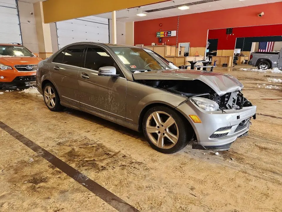 2011 MERCEDES-BENZ C300   