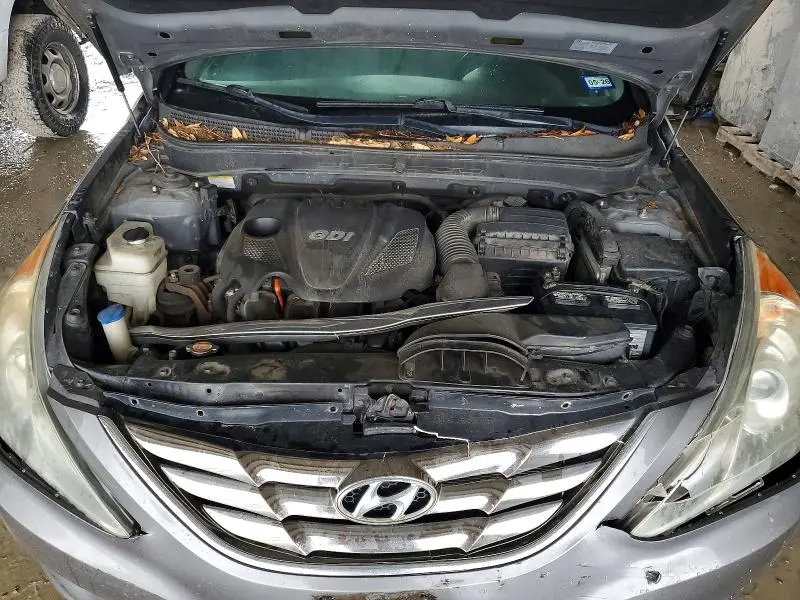 2011 HYUNDAI SONATA SE  