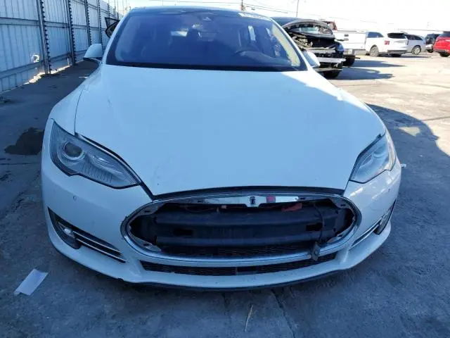 2015 TESLA MODEL S 85  