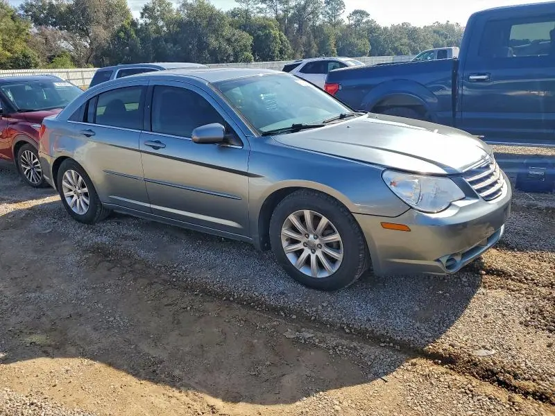 2010 CHRYSLER SEBRING LIMITED  