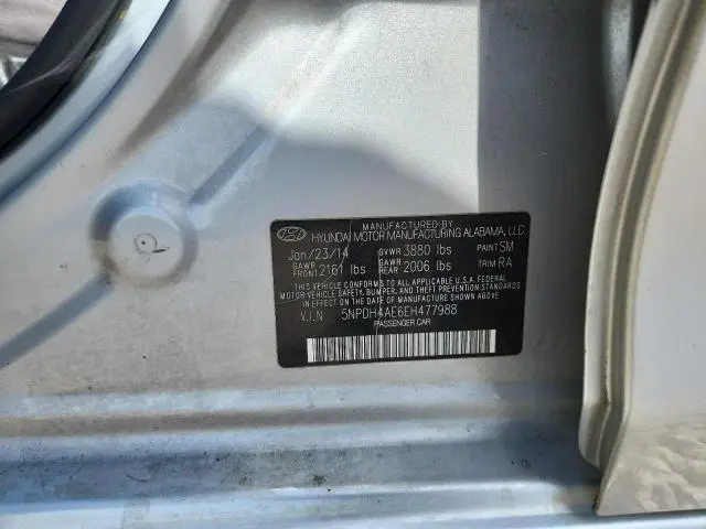 2014 HYUNDAI ELANTRA SE  