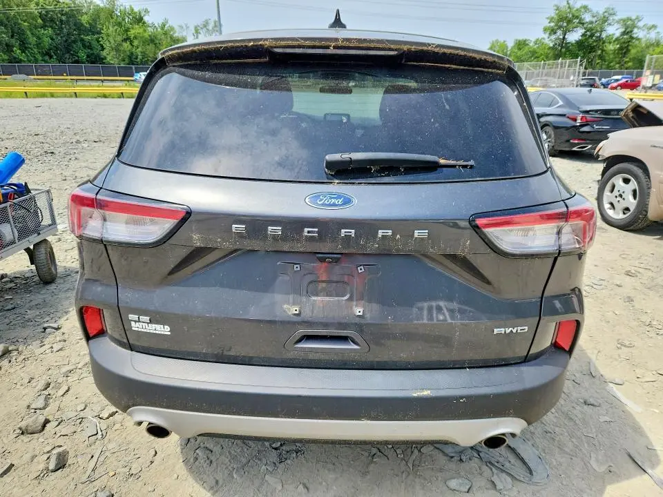 2020 FORD ESCAPE SE  