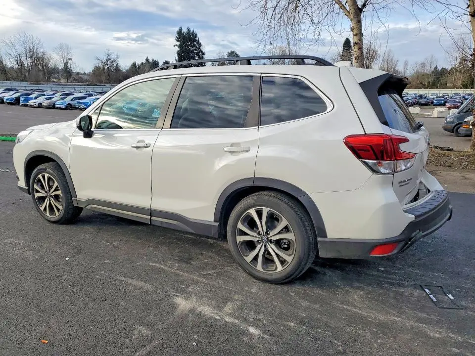 2022 SUBARU FORESTER LIMITED  