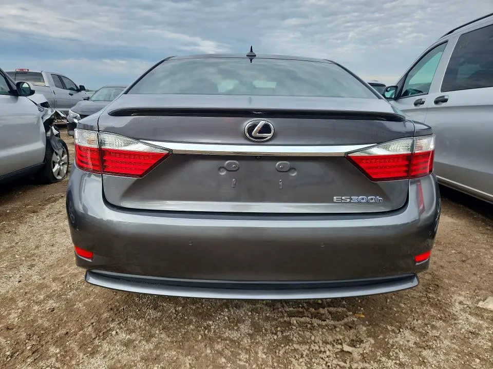 2013 LEXUS ES 300H  