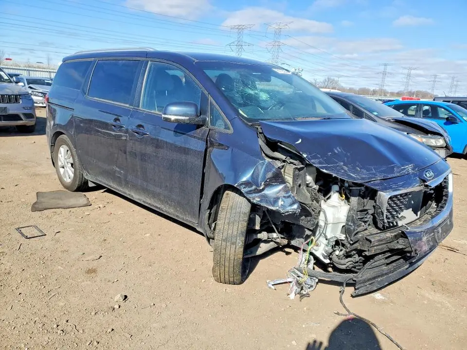 2016 KIA SEDONA LX  