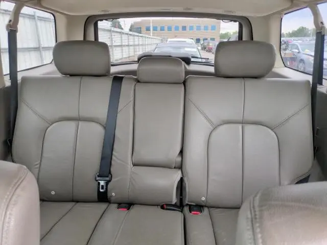 2011 MITSUBISHI ENDEAVOR SE  