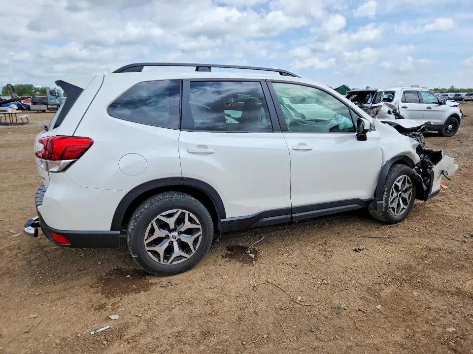 2020 SUBARU FORESTER PREMIUM  