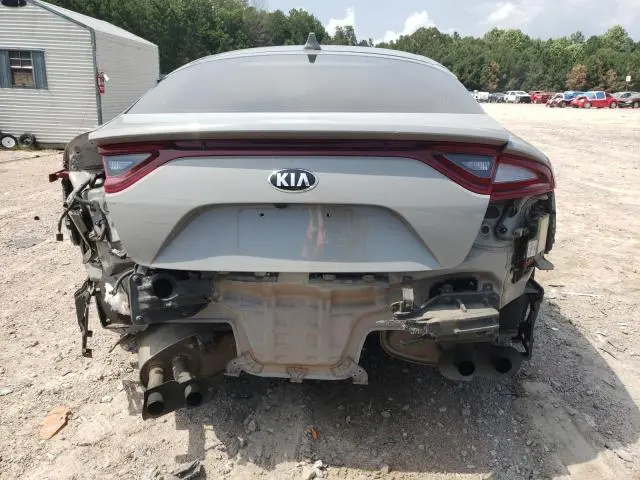 2019 KIA STINGER GT1  
