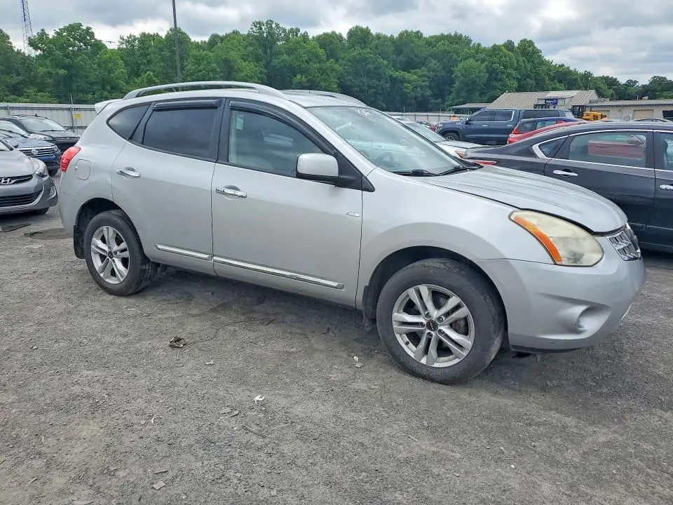 2012 NISSAN ROGUE S  
