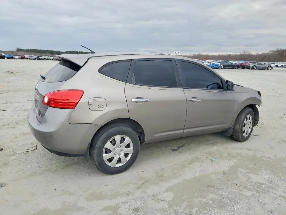 2010 NISSAN ROGUE S  