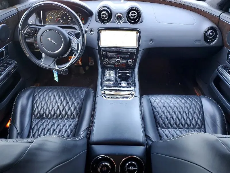 2019 JAGUAR XJL PORTFOLIO  