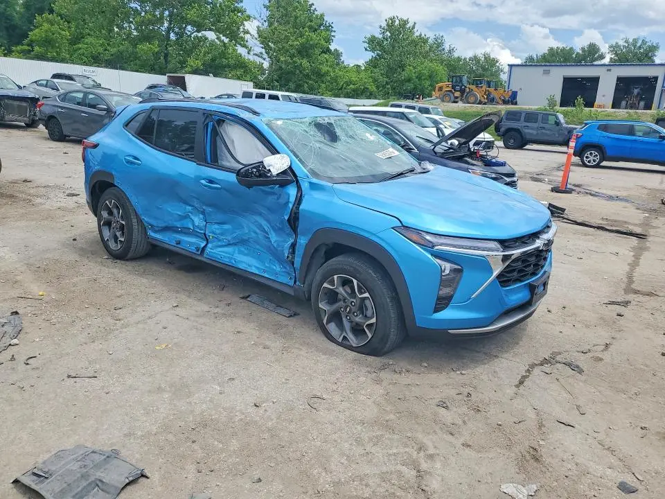 2025 CHEVROLET TRAX 1LT  