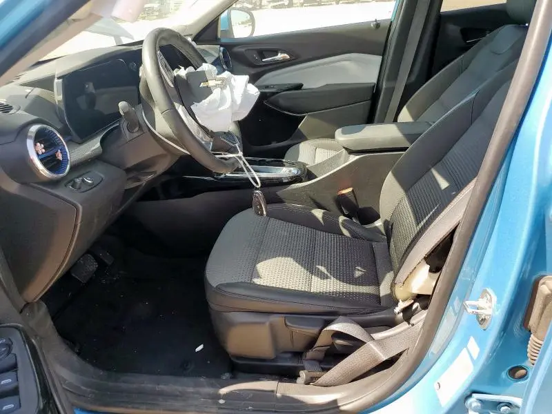 2025 CHEVROLET TRAX 1LT  
