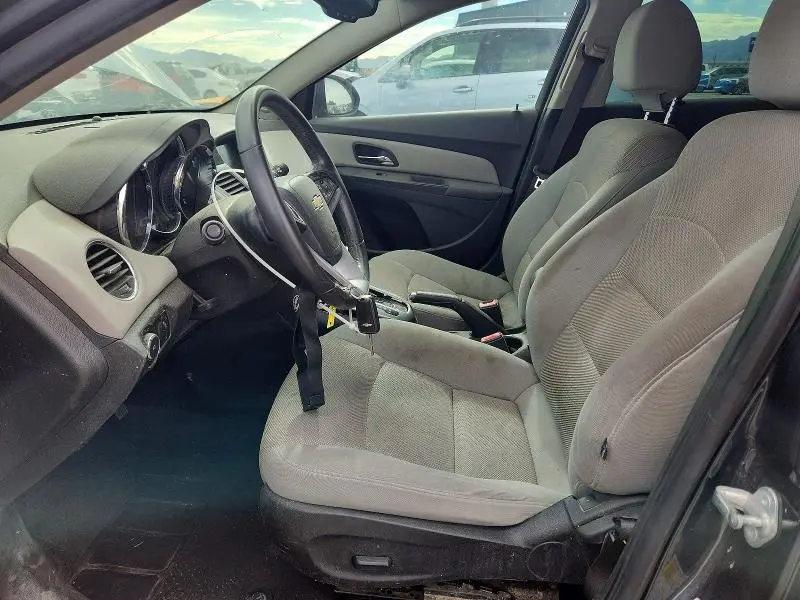 2013 CHEVROLET CRUZE LT  