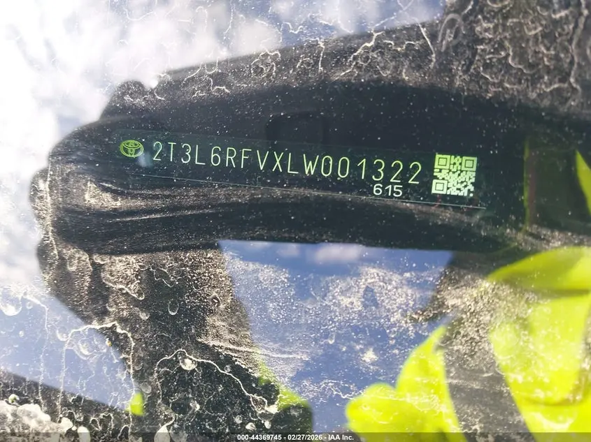 2020 TOYOTA RAV4 HYBRID LE