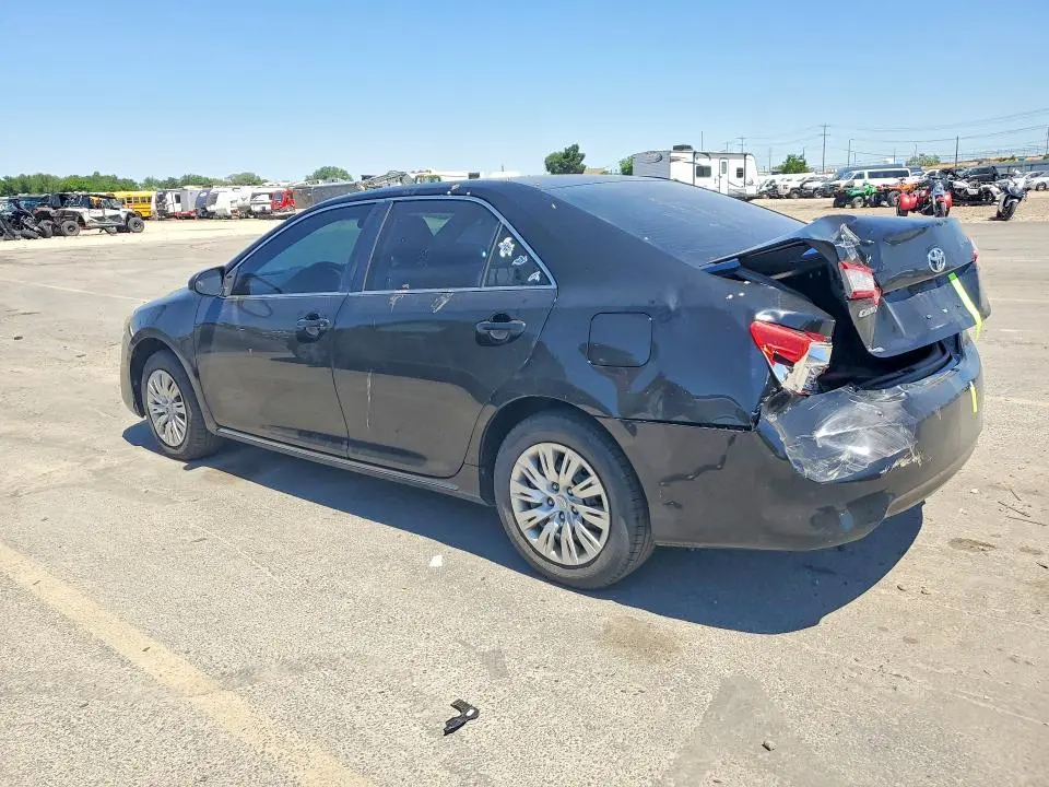 2014 TOYOTA CAMRY   