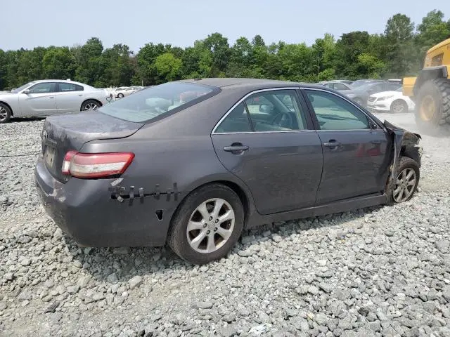 2010 TOYOTA CAMRY SE  