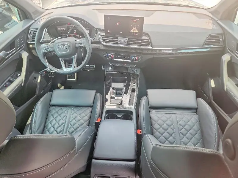 2025 AUDI SQ5 PREMIUM PLUS  