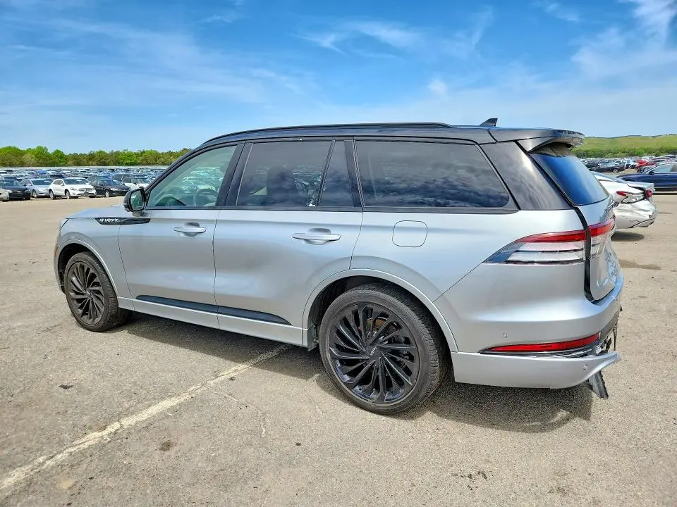 2023 LINCOLN AVIATOR BLACK LABEL  
