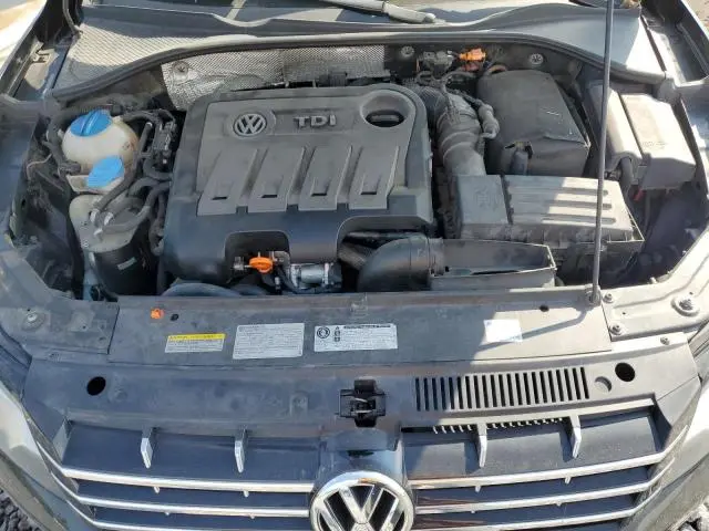 2013 VOLKSWAGEN PASSAT SEL