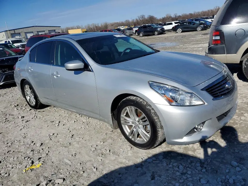 2013 INFINITI G37 BASE  