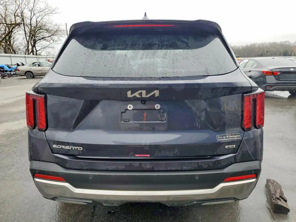 2025 KIA SORENTO S  