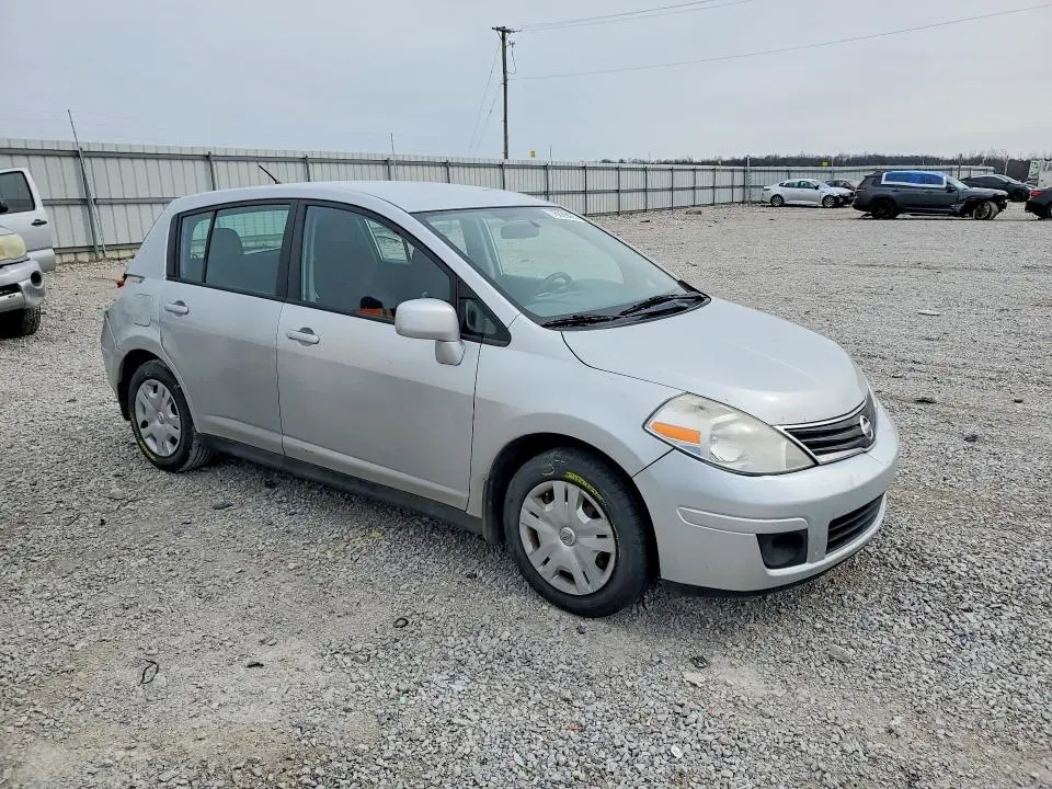 2012 NISSAN VERSA 1.8 S  