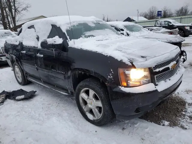 2013 CHEVROLET AVALANCHE LT