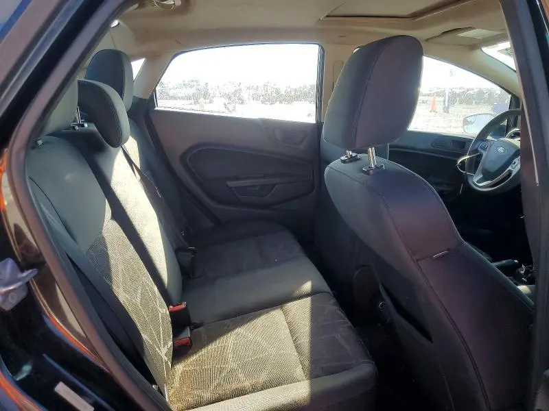 2011 FORD FIESTA SE  