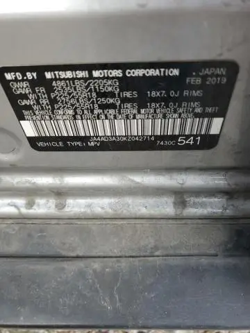 2019 MITSUBISHI OUTLANDER SE  