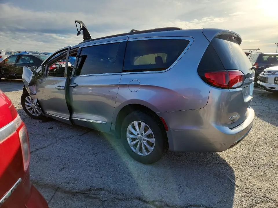 2017 CHRYSLER PACIFICA TOURING L  