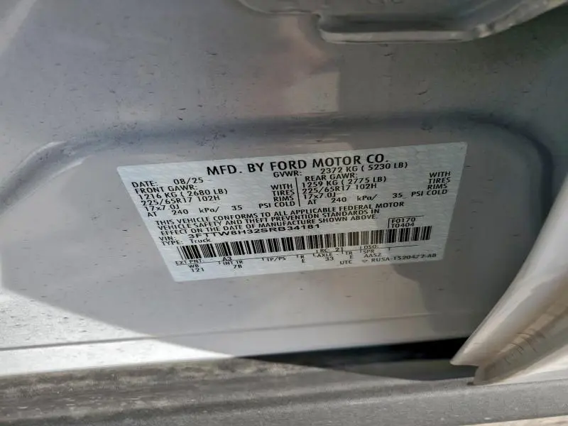 2025 FORD MAVERICK XLT  