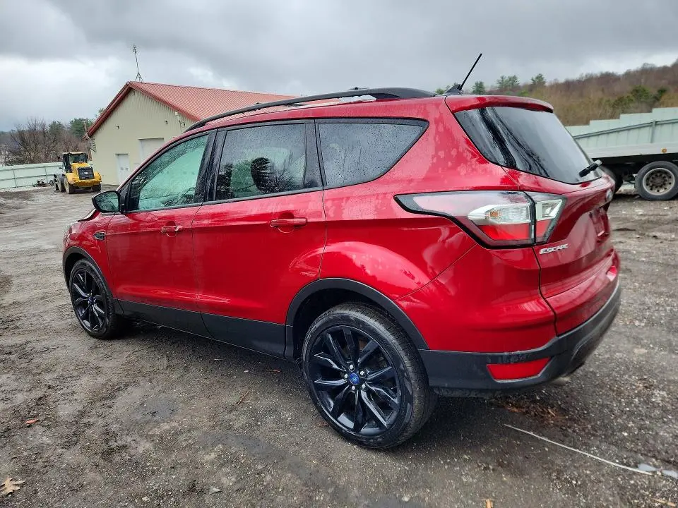 2018 FORD ESCAPE SE  