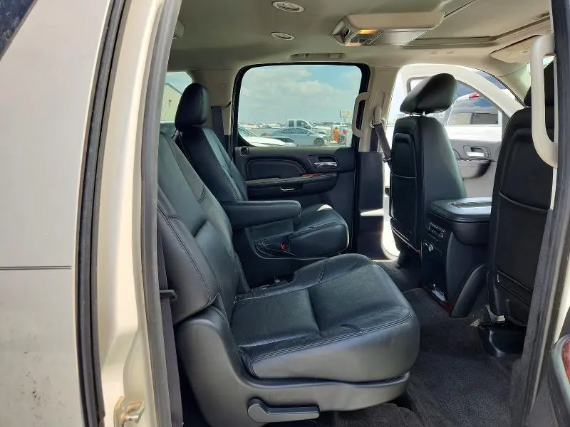 2013 CADILLAC ESCALADE ESV PREMIUM  